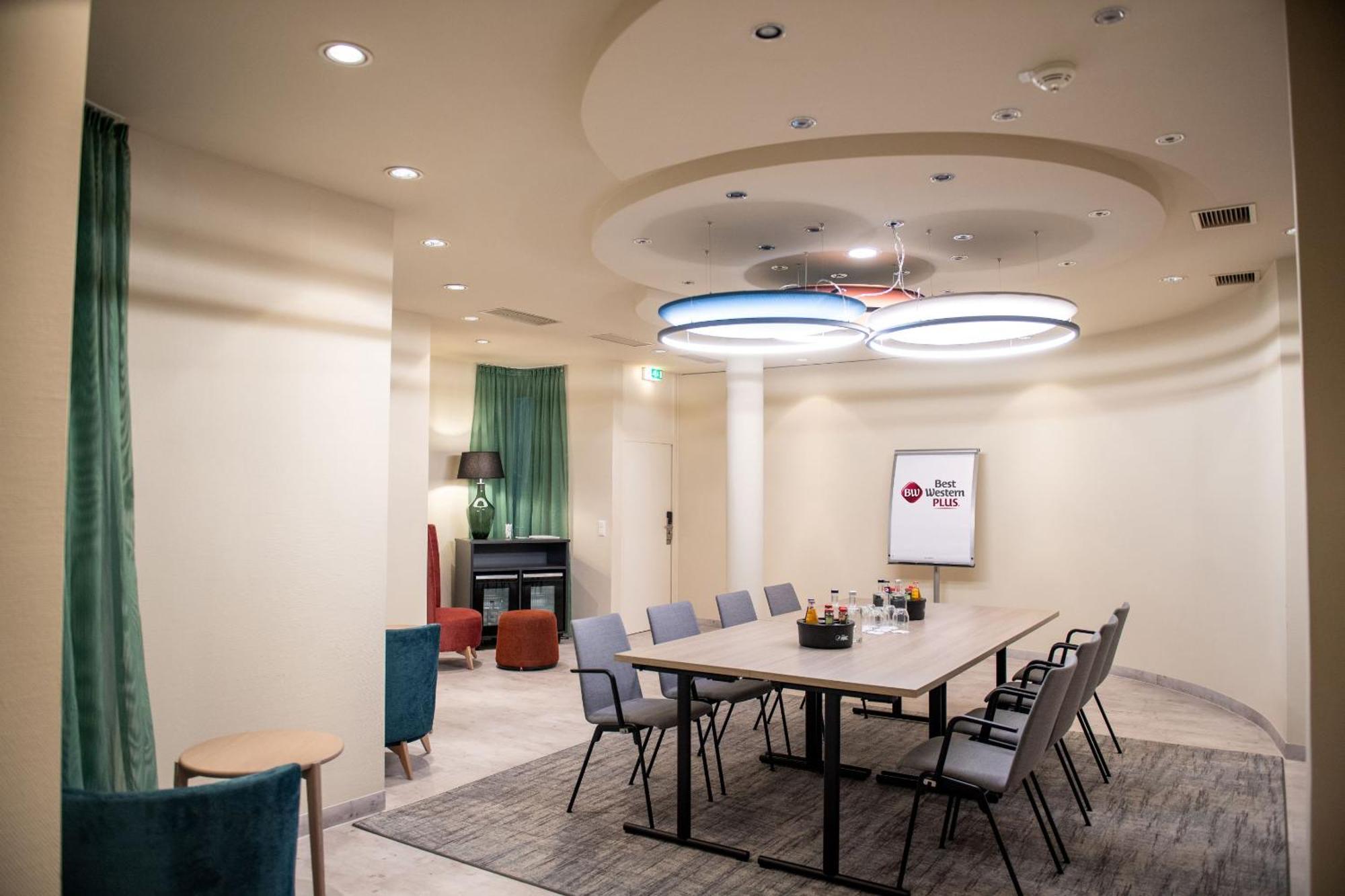 Best Western Plus Hotel Fellbach-Stuttgart Εξωτερικό φωτογραφία